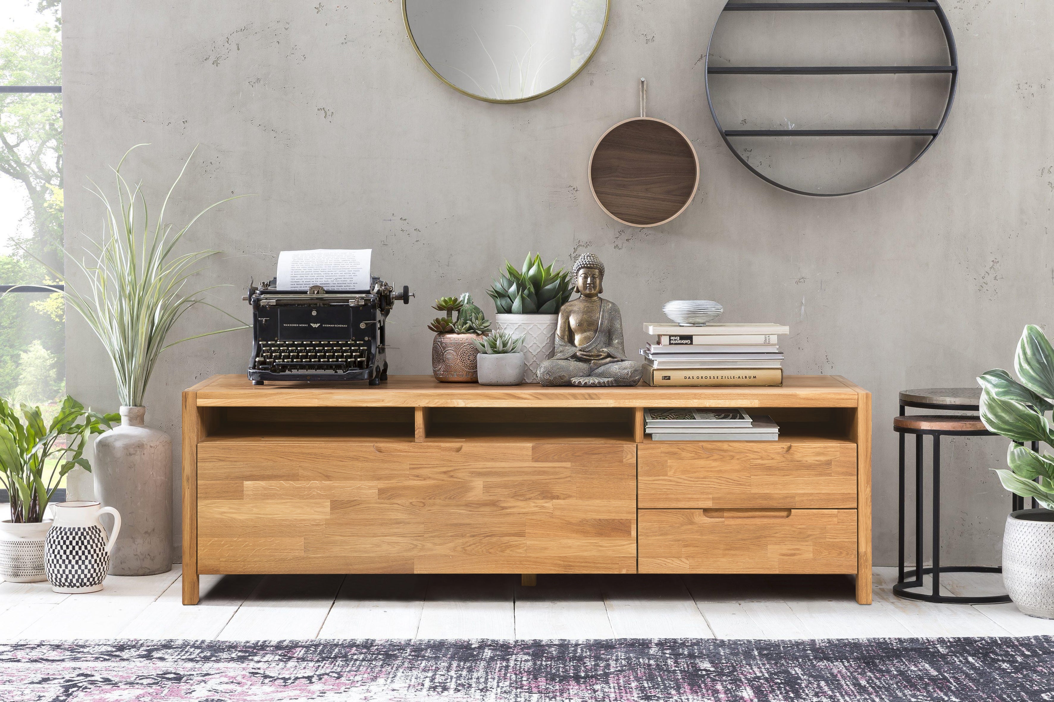 mueble de TV de madera maciza de roble