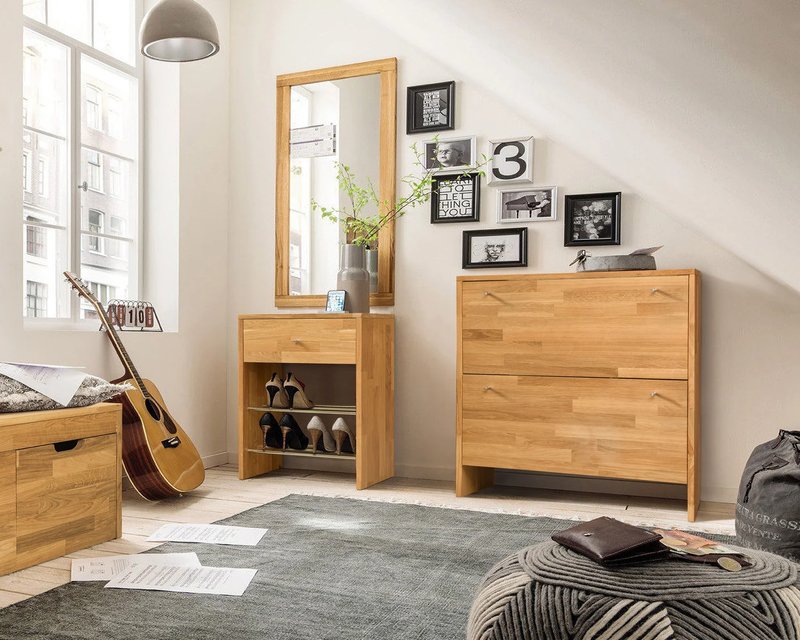 Hall de entrada com espelho e sapateira em madeira maciça de carvalho natural