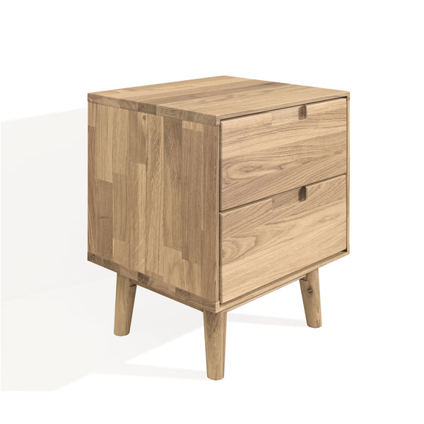 Scandi solid oak bedside table | NordicStory