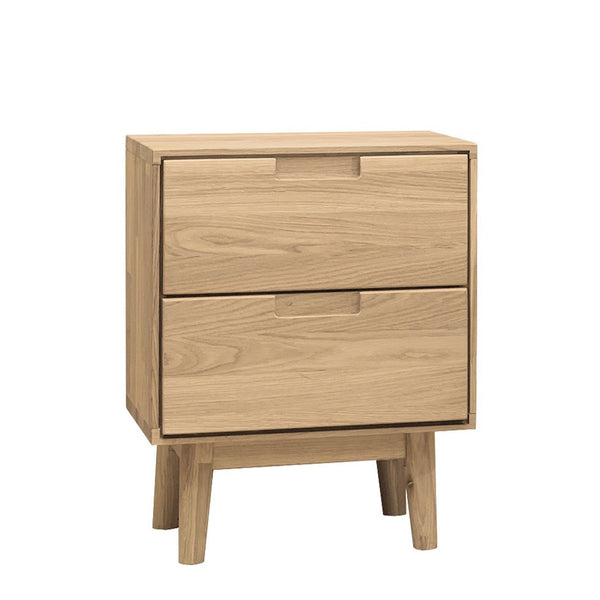 Scandi solid oak bedside table | NordicStory