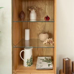 Vitrina de madera maciza roble Geneva 26 | NordicStory