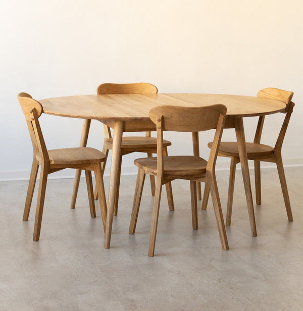 Pack de 2 o 4 Sillas de Comedor de Madera Maciza de Roble Isku | NordicStory