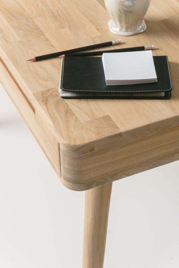 Mesa escritorio tocador de madera maciza de roble Escandi | NordicStory