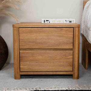 Elsa solid oak bedside table | NordicStory