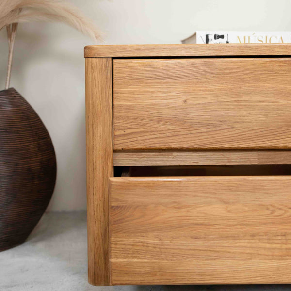 Elsa solid oak bedside table | NordicStory