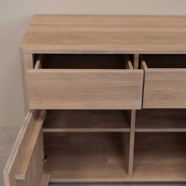 Credenza Comò in legno massello di rovere Elsa 2 | NordicStory