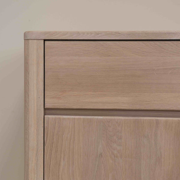 Credenza Comò in legno massello di rovere Elsa 2 | NordicStory