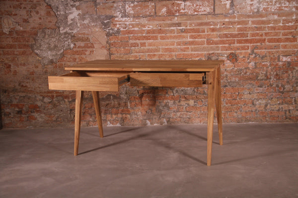Bureau van massief eikenhout Berg | NordicStory