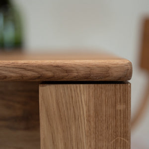 Mauritz 4 solid oak dining table | NordicStory