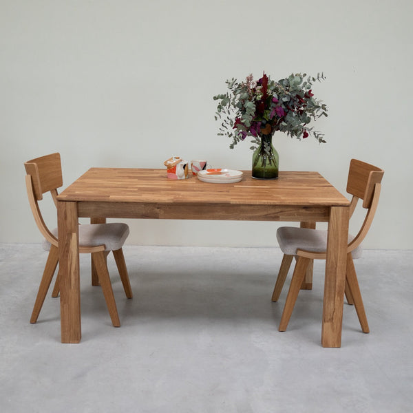 Mauritz 4 solid oak dining table | NordicStory