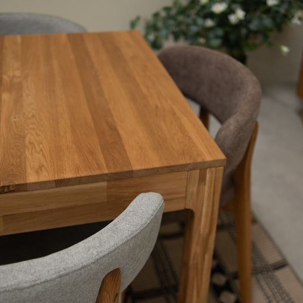 Mesa de jantar extensível em carvalho maciço Marsi | NordicStory