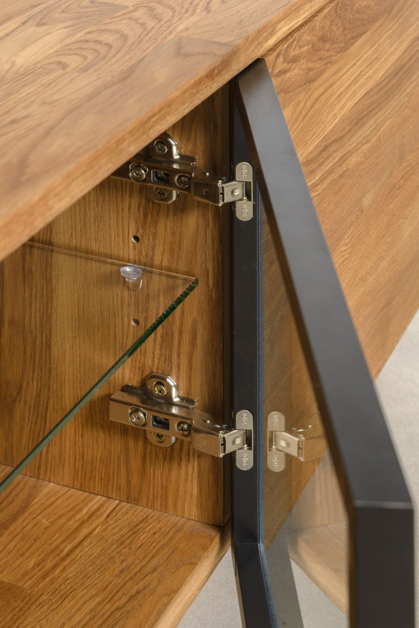 Moritz solid oak TV stand | NordicStory