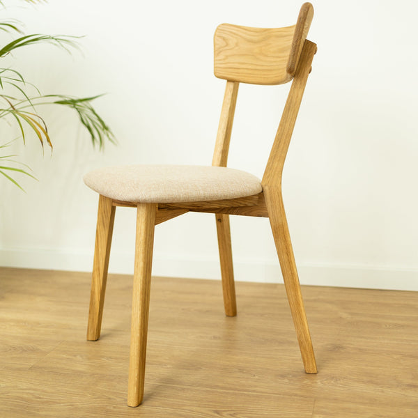 Pack de 2 o 4 Sillas de Comedor de Madera Maciza de Roble Diana Beige | NordicStory