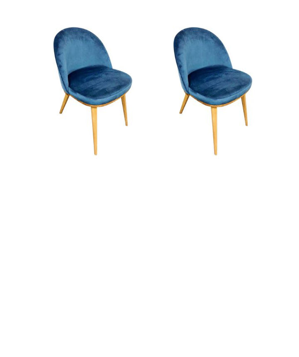 Set van 2 of 4 Clara eetkamerstoelen, frame van massief eiken, bekleding in Monako Blue | NordicStory