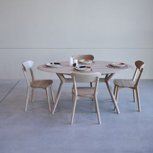 Mesa extensible de comedor de madera maciza de roble Carmen | NordicStory