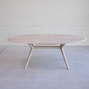 Mesa extensible de comedor de madera maciza de roble Carmen | NordicStory