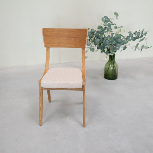 Pack de 2 o 4 Sillas de Comedor de Madera Maciza de Roble Lucas, tapizado Gris o Beige | VESKOR