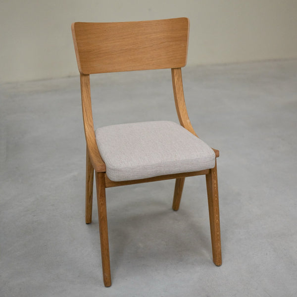 Set van 2 of 4 Lucas-eetkamerstoelen van massief eikenhout, met grijze of beige bekleding | NordicStory