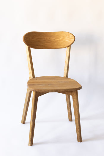 NordicStory Conjunto mesa de madera maciza MINI 2 y dos sillas ISKU