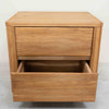Mesa de noche de madera maciza de roble Elsa, 56,5 x 44 x 47 cm. | NordicStory
