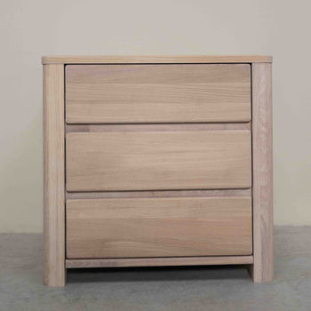 Mesita de madera maciza roble Elsa 30, 56,4 x 44 x 55 cm. | NordicStory