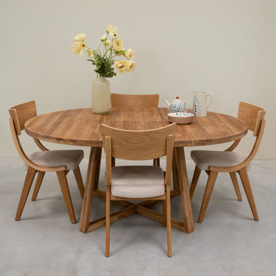 Mesa extensible de comedor de madera maciza de roble MOBY | NordicStory