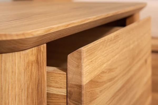 Mesa de noche de madera maciza roble Solvig, 50 x 41 x 50 cm.  | NordicStory