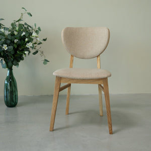 Pack of 2 or 4 Nova Dining Chairs, Solid Oak Frame, Upholstery | NordicStory