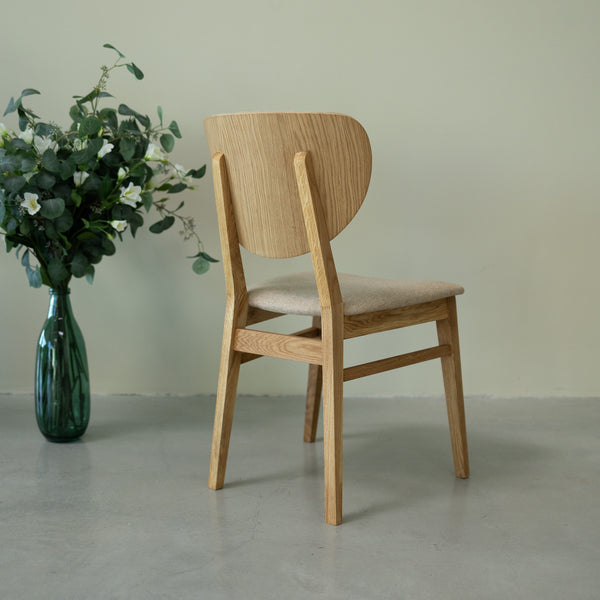 Pack of 2 or 4 Nova Dining Chairs, Solid Oak Frame, Upholstery | NordicStory