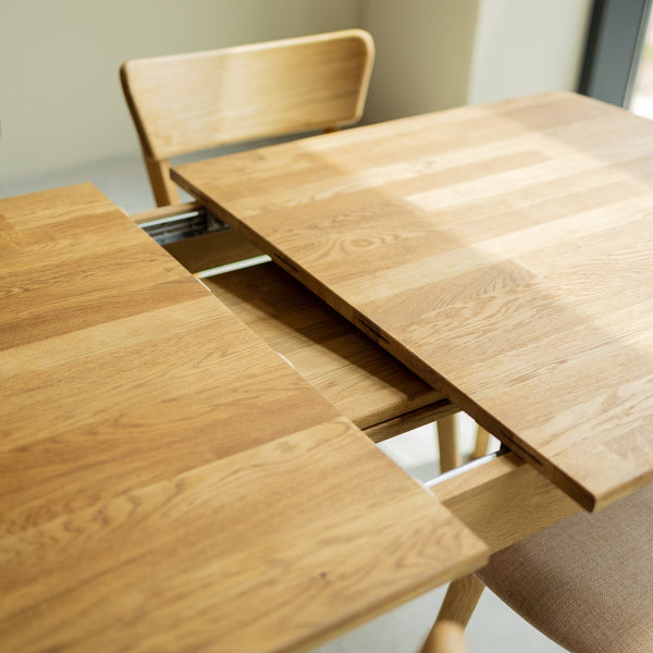  NordicStory Mesa extensible de comedor de madera maciza de roble sostenible