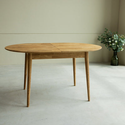 NordicStory Conjunto mesa de madera maciza Escandi  y 4 sillas Paola
