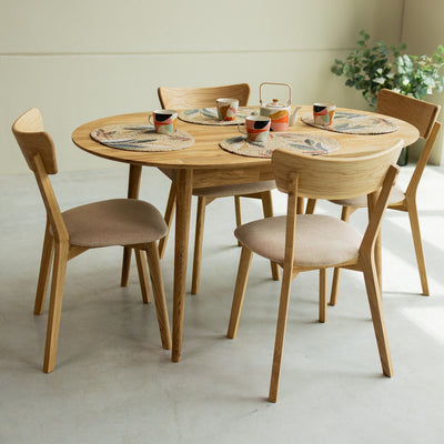 NordicStory Conjunto mesa de madera maciza Escandi y 4 sillas Diana