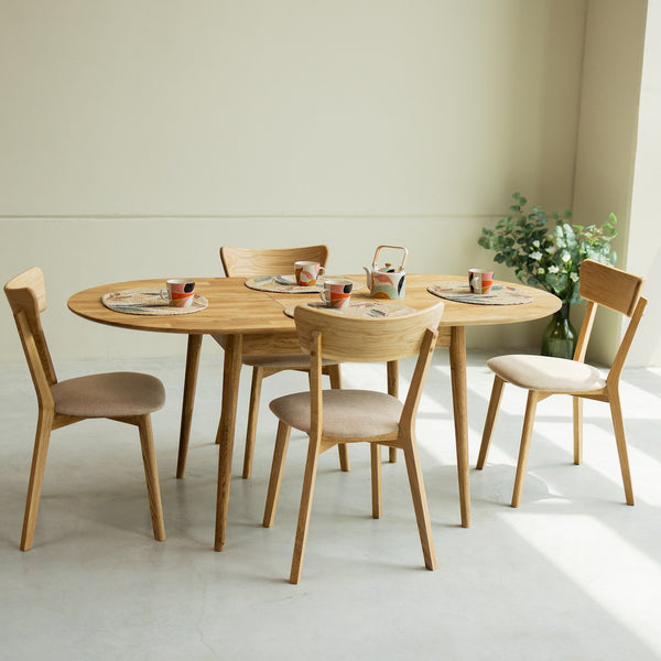 NordicStory Conjunto mesa de madera maciza Escandi y 4 sillas Diana