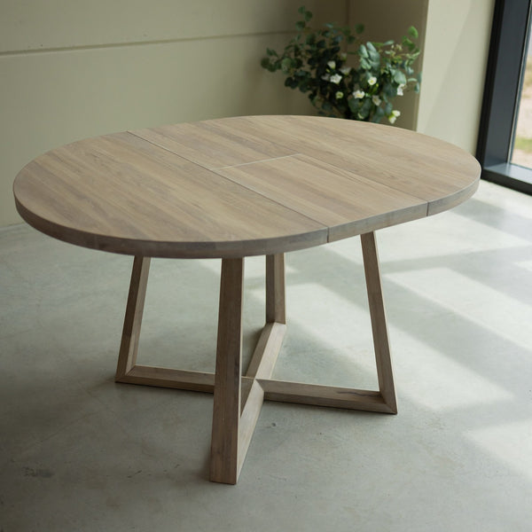 NordicStory Mesa extensible de comedor de madera maciza de roble sostenible