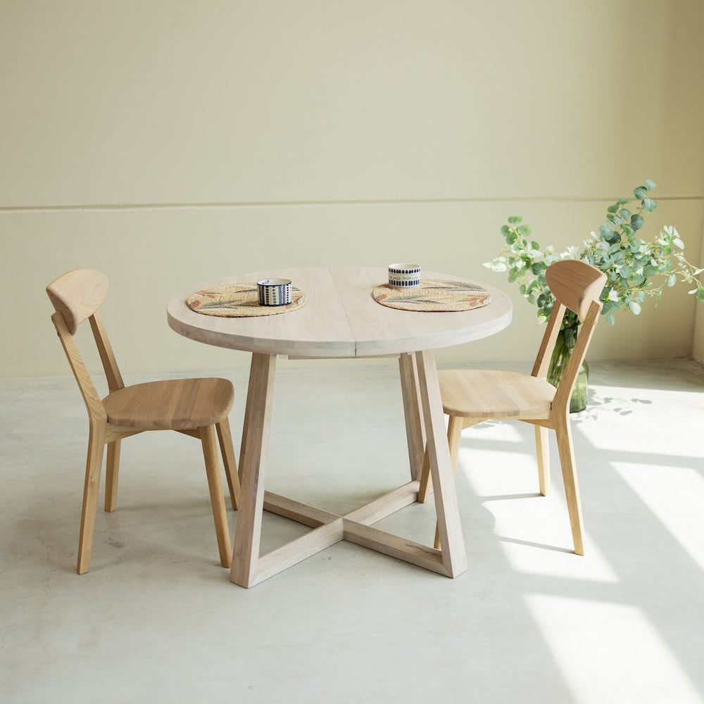 NordicStory Mesa extensible de comedor de madera maciza de roble sostenible