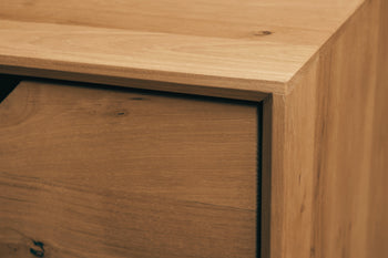 NordicStory_Aparador_de_madera_maciza_roble_sostenible