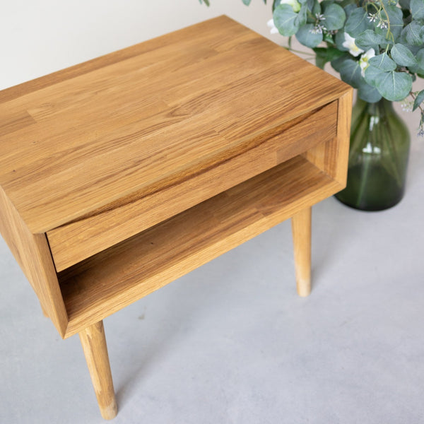 NordicStory Mesita de noche de madera maciza de roble