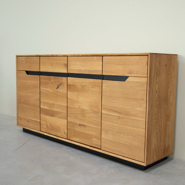 NordicStory Aparador de madera maciza roble Bremen, 180 x 42 x 90 cm.