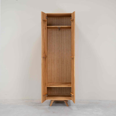 NordicStory Armario de 2 puertas de madera maciza roble Geneva, 60 x 45 x 200 cm.