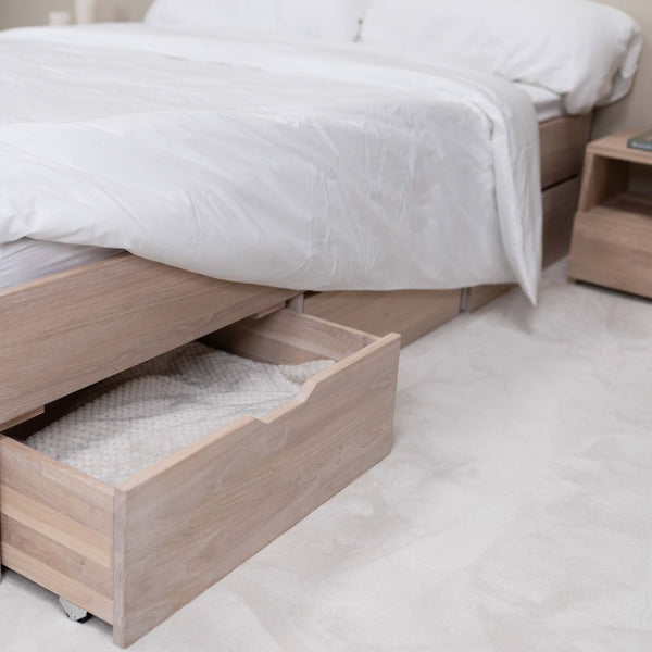NordicStory Cama con almacenaje de madera maciza de roble Sofia 