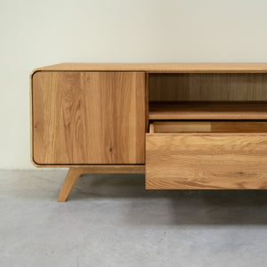 NordicStory Mueble de TV de madera maciza roble Geneva 1, 160 x45 x 55 cm.