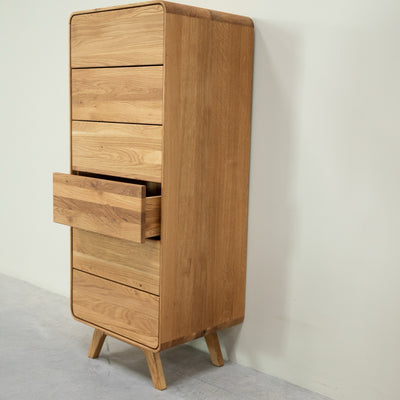 NordicStory Comoda de madera maciza roble Geneva 1, 50 x 42 x 126 cm.