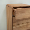 NordicStory Comoda de madera maciza roble Geneva 1, 50 x 42 x 126 cm.