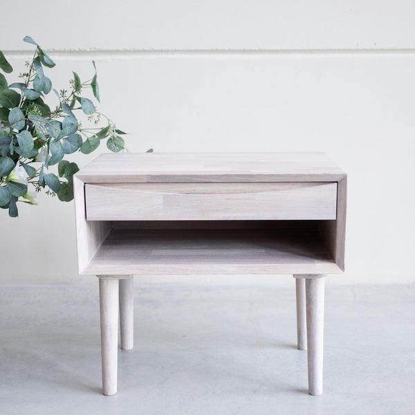 NordicStory Mesita de noche de madera maciza de roble