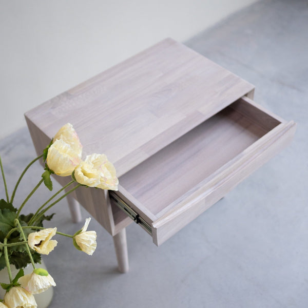 NordicStory Mesita de noche de madera maciza de roble