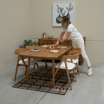 VESKOR Pack de 2 o 4 Sillas de Comedor de Madera Maciza de Roble Oscar, tapizado Blanco