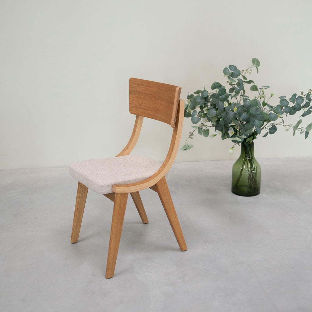 VESKOR Pack de 2 o 4 Sillas de Comedor de Madera Maciza de Roble Lucas, tapizado Gris o Beige