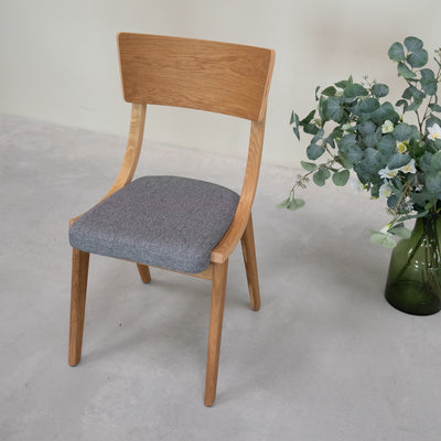 VESKOR Pack de 2 o 4 Sillas de Comedor de Madera Maciza de Roble Lucas, tapizado Gris o Beige