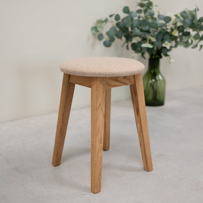 NordicStory Pack de 2 o 4 Taburetes de Comedor de Madera Maciza Diana, tapizado