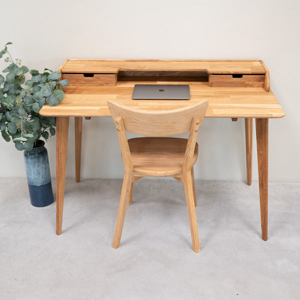 Mesa escritorio de madera maciza de roble Ana, 120 x 65 x 84,5 cm. | NordicStory